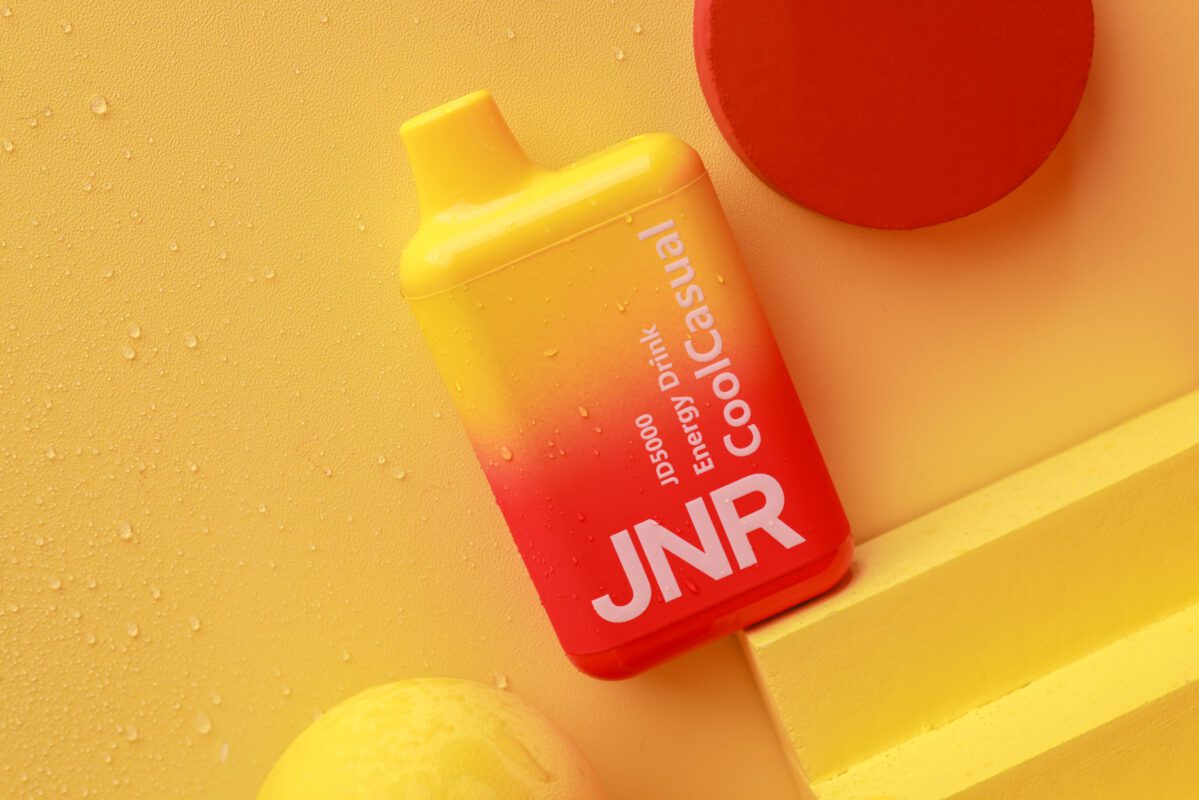 JNR Cool Casual JD5000 vape in Energy Drink flavor with yellow-red gradient design